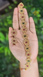 Elegant Antique Floral Choker Necklace - Multi Colour